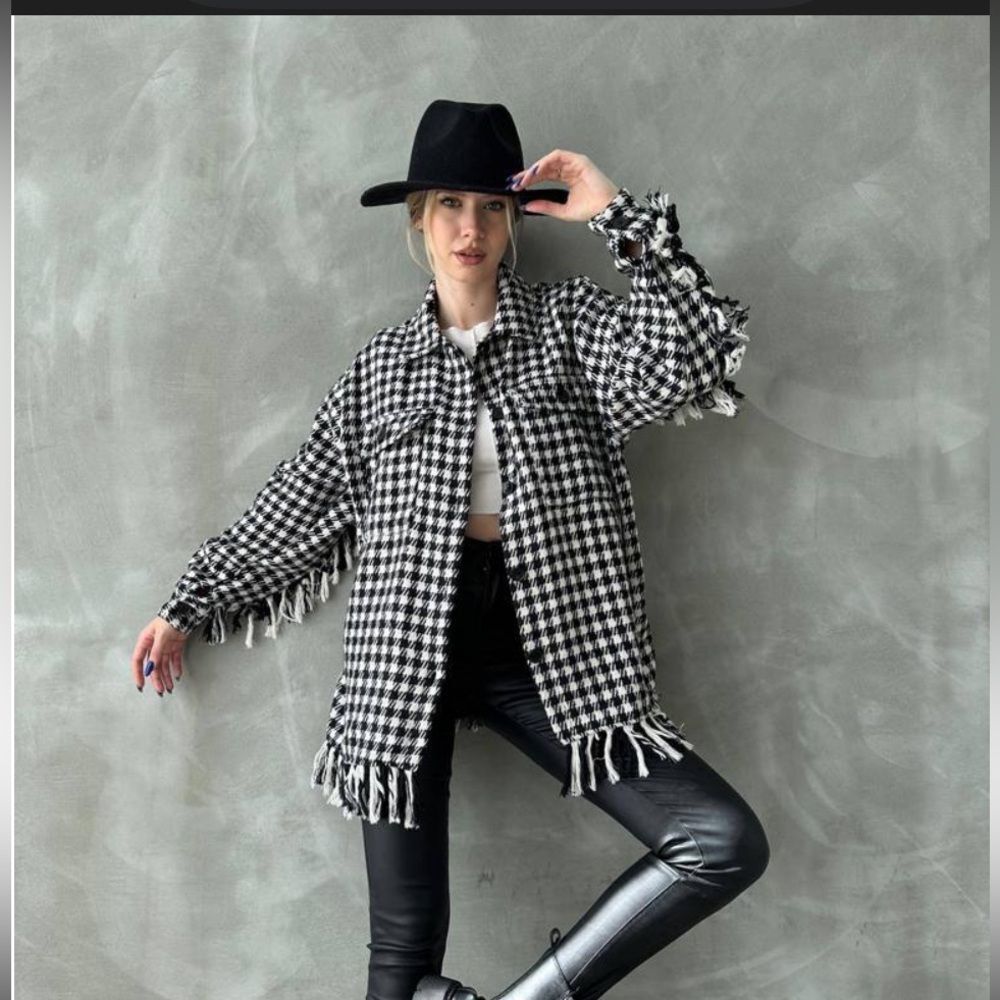 Zara 
Houndstooth jacket size medium NWOT